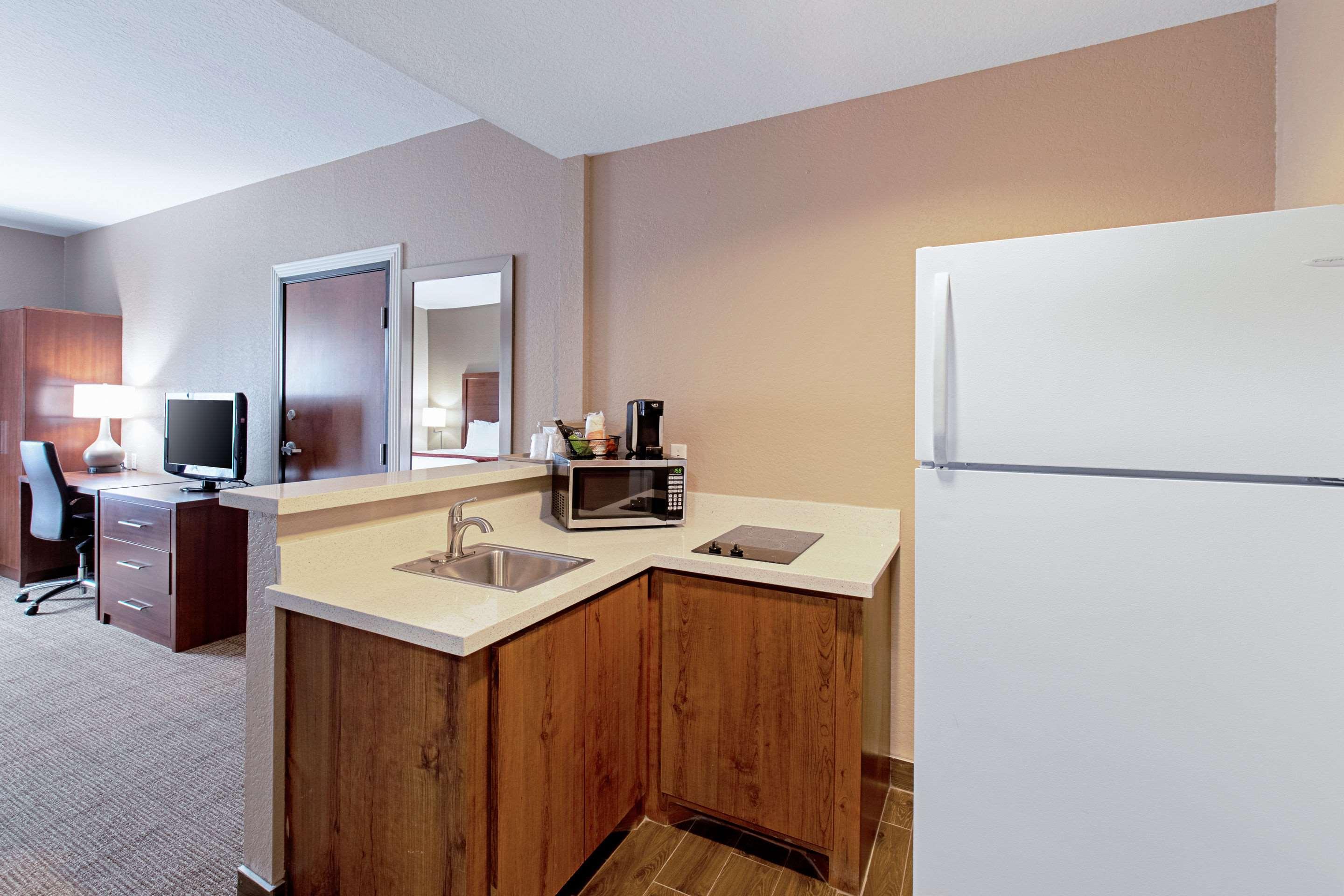 Hotel Comfort & And 3*