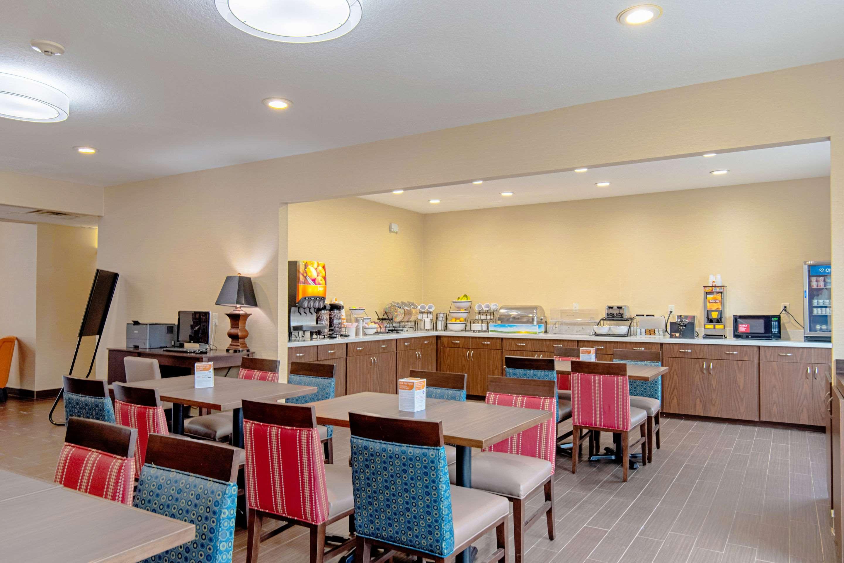 Comfort & And 3* Fredericksburg